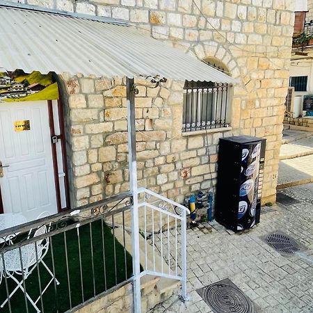 Zimmer In Old City 로쉬 피나 외부 사진